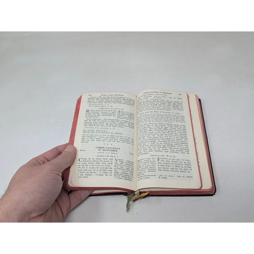 Vintage 1953 The New Marian Missal for‎ Daily Mass Fr. Juergens Regina Press